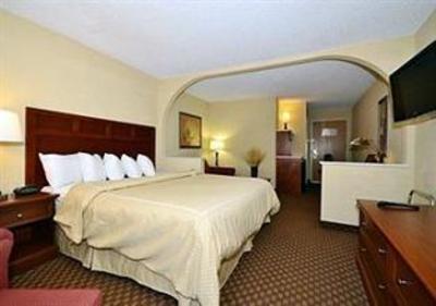 фото отеля Comfort Suites near Fort Sam / Lackland