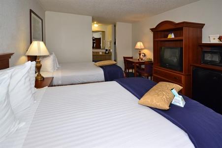 фото отеля Best Western Trailside Inn Alturas
