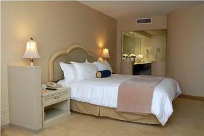 фото отеля Pueblo Amigo Hotel Tijuana