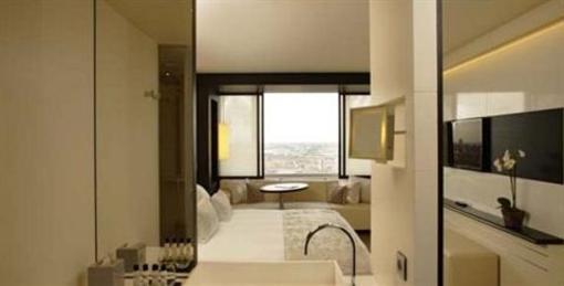 фото отеля The Hotel Brussels
