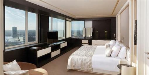 фото отеля The Hotel Brussels