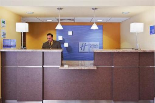 фото отеля Holiday Inn Express & Suites Fort Lauderdale Airport West