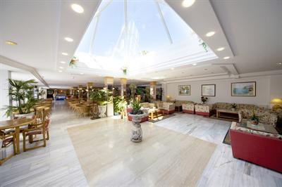 фото отеля Aparthotel Alcudia Beach