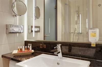 фото отеля InterCity Hotel Bonn