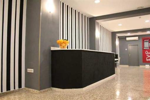 фото отеля Indigo Youth Hostel