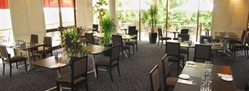 фото отеля Mt Ommaney Hotel Brisbane