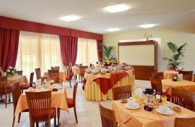 фото отеля Hotel Canova Cavaso del Tomba