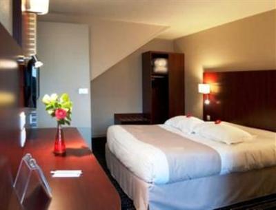 фото отеля Kyriad Saint Malo Ouest - Dinard