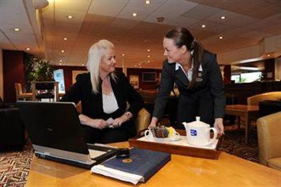 фото отеля Holiday Inn Garden Court Wolverhampton