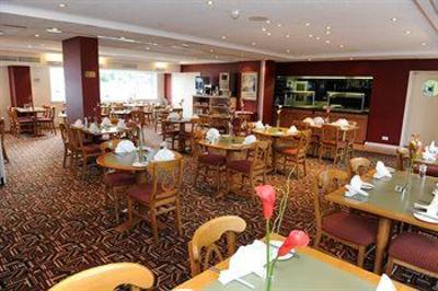фото отеля Holiday Inn Garden Court Wolverhampton