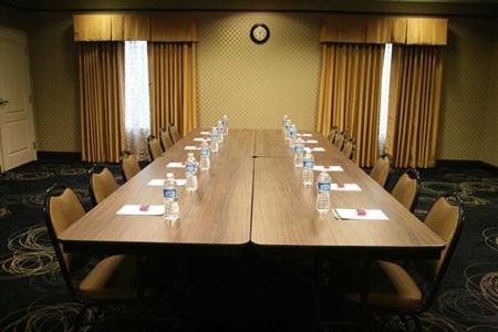 фото отеля Hampton Inn Meadville