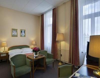 фото отеля Hotel Raba