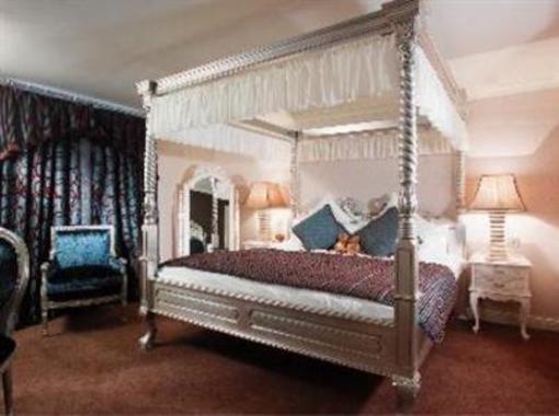 фото отеля BEST WESTERN Llyndir Hall Hotel