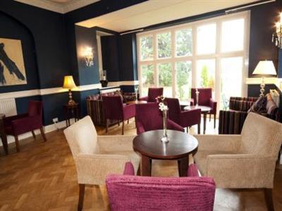 фото отеля BEST WESTERN Llyndir Hall Hotel