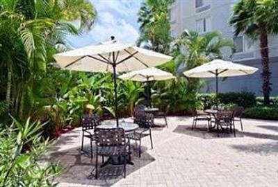 фото отеля Hilton Garden Inn Fort Myers