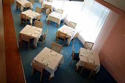 фото отеля Hotel Oleggio Malpensa
