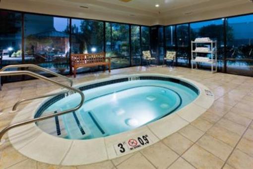фото отеля Staybridge Suites Allentown Airport