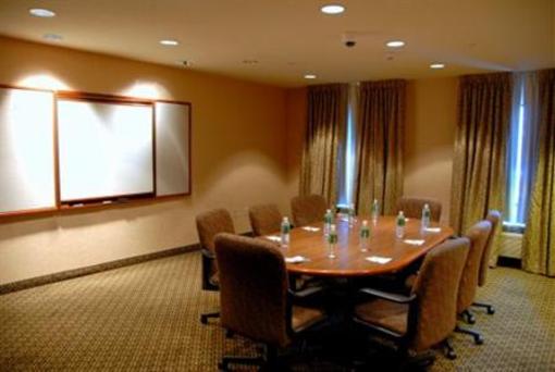 фото отеля Staybridge Suites Allentown Airport