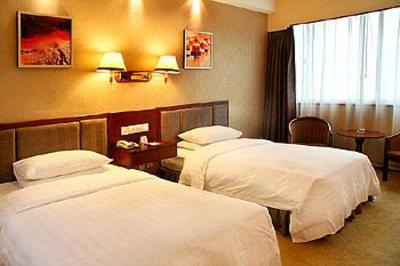 фото отеля Ramada Plaza Guiyang