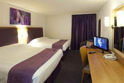 фото отеля Premier Inn Heathrow Airport London