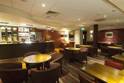 фото отеля Premier Inn Heathrow Airport London