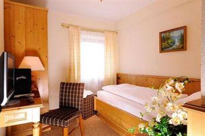 фото отеля Hotel Jenewein