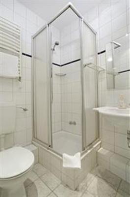 фото отеля Hotel Condor Hamburg
