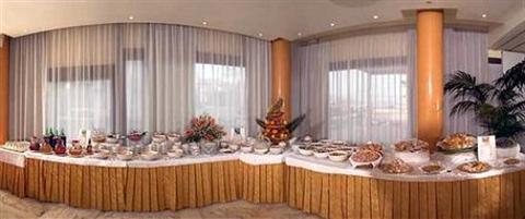 фото отеля Clarion Hotel Admiral Palace