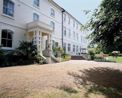 фото отеля The Best Western Russell Hotel