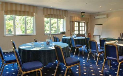 фото отеля The Best Western Russell Hotel