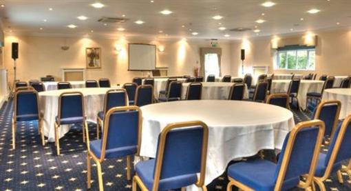 фото отеля The Best Western Russell Hotel