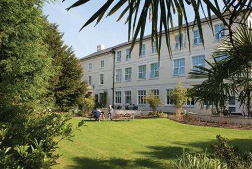 фото отеля The Best Western Russell Hotel