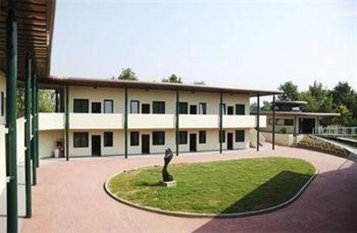 фото отеля Ghironda Resort Zola Predosa
