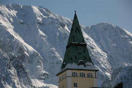 фото отеля Schloss Elmau Luxury Spa & Cultural Hideaway