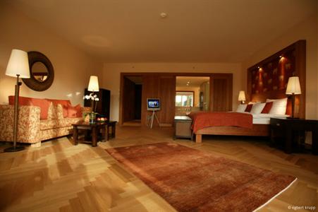 фото отеля Schloss Elmau Luxury Spa & Cultural Hideaway
