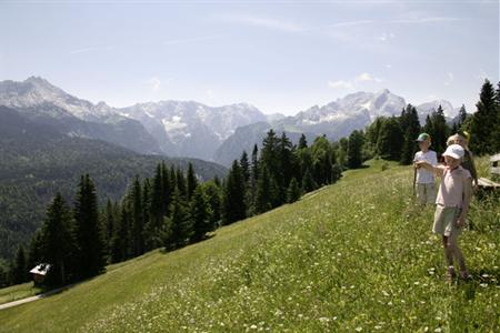 фото отеля Schloss Elmau Luxury Spa & Cultural Hideaway