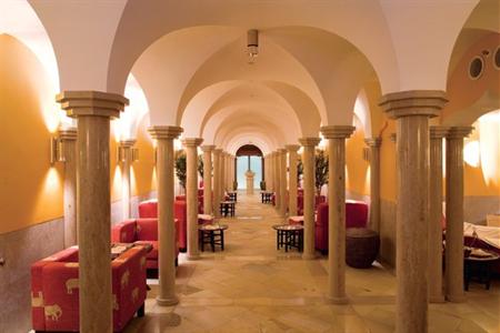 фото отеля Schloss Elmau Luxury Spa & Cultural Hideaway