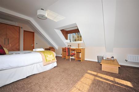 фото отеля Best Western Homestead Court Hotel Welwyn Garden City