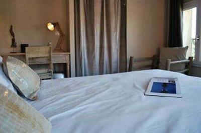 фото отеля Hotel Saint Sernin