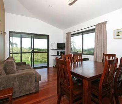 фото отеля Alstonville Country Cottages