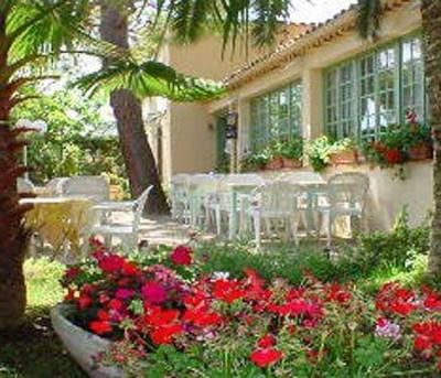 фото отеля Hotel Le Ponteil