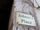 фото отеля Johnies Place