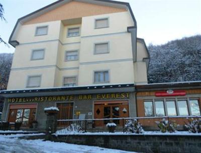 фото отеля Hotel Everest Lizzano in Belvedere