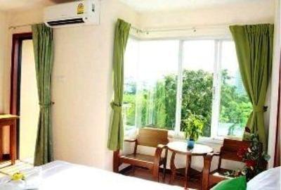 фото отеля NNC Patong Inn