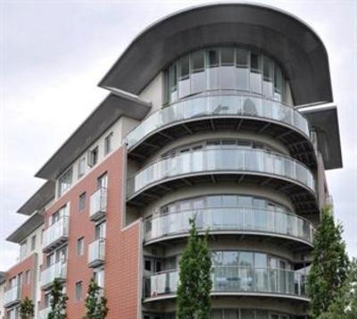 фото отеля Flexi-Lets@Park Heights, Woking