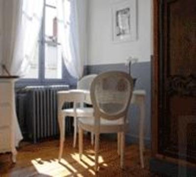 фото отеля Vue Sur Cour