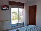 фото отеля Hostal El Pirineo