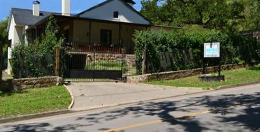 фото отеля Hostal El Cerrito San Lorenzo