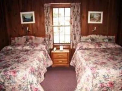 фото отеля Swiss Chalets Motel Hope