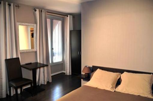 фото отеля Hotel L'Avenue Chantilly